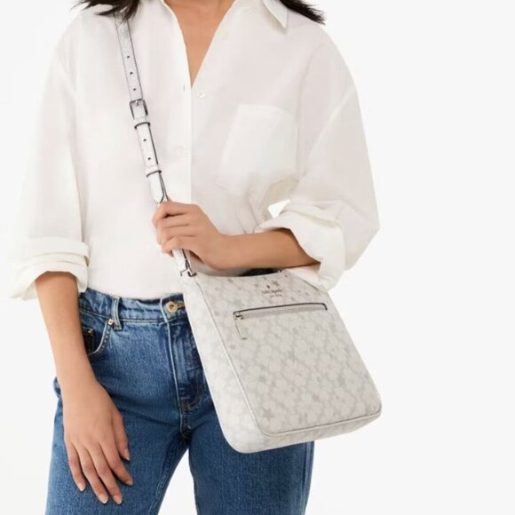 NWT Kate Spade - Spade Flower Star Toss Large Swingpack Crossbody Platinum Grey - Picture 2 of 11
